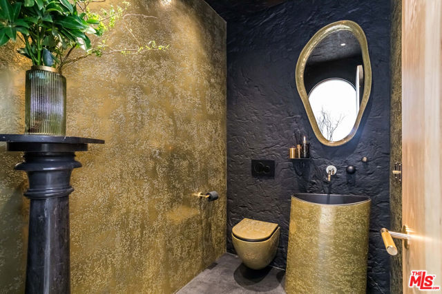 Drew Fenton | 30125 Harvester Road Malibu CA | MLS: 7631745