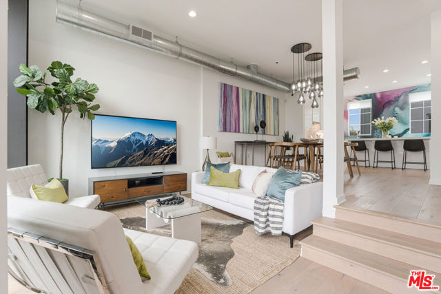 5300 Playa Vista Drive, 18 photo 5