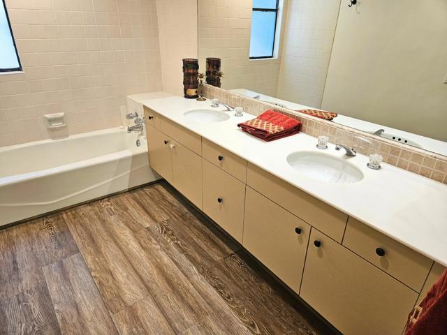 Image 13 of 20 For 46638 Arapahoe Lane A