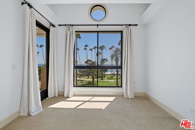 701 Ocean Avenue, PHD photo 20