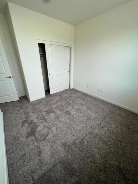 2800 High Tide Avenue, Sacramento CA: https://media.crmls.org/mediaz/58b0b4c8-4ec3-4610-9310-18f7d9d13343.jpg