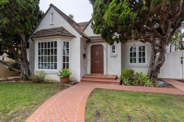 3031 Ibsen St, San Diego CA: https://media.crmls.org/mediaz/58b1e680-bacb-41a8-aa67-ab1de40155c6.jpg