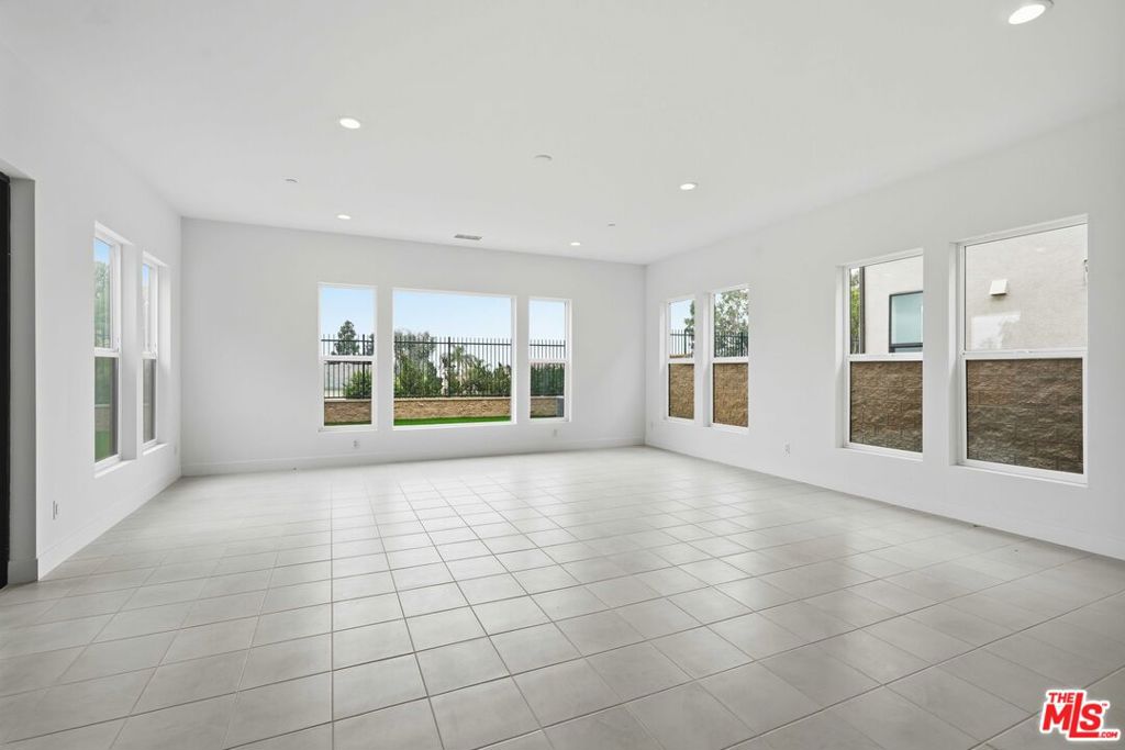 MLS #26652433 image #9