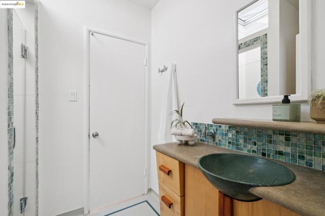 1069 Miller Ave, Berkeley CA: https://media.crmls.org/mediaz/58b2ac14-2ffd-43eb-b1b4-51b1ff503828.jpg