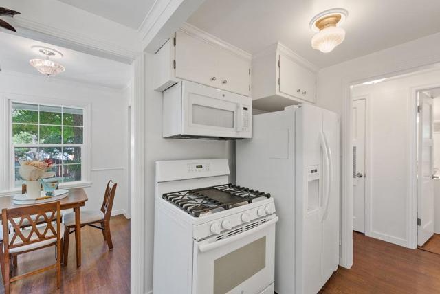 8494 Glen Arbor Road, Ben Lomond CA: https://media.crmls.org/mediaz/58b3e157-e82b-43c6-9637-9000665ca03e.jpg