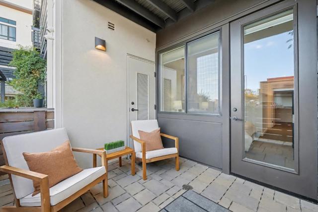 400 El Camino Real, Belmont CA: https://media.crmls.org/mediaz/58b4ccc2-2250-4395-847a-96da29a6c7d9.jpg