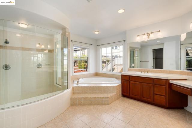 30 Arundel Dr, Hayward CA: https://media.crmls.org/mediaz/58b51135-ae15-4ea4-8f34-6dabf1fb363b.jpg