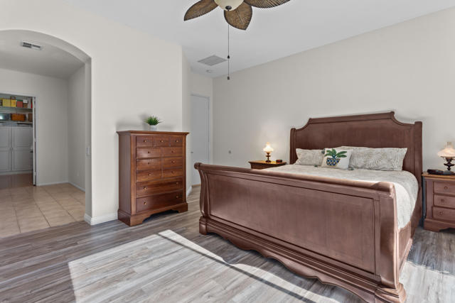 74629 Lavender Way, Palm Desert CA: https://media.crmls.org/mediaz/58b5f016-f3be-4d45-a8fc-1f7db5ec0412.jpg