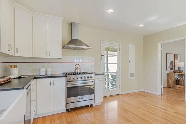 991 E Taylor Street, San Jose CA: https://media.crmls.org/mediaz/58b7aff6-1e4e-4c34-a7fe-7a4830d34675.jpg