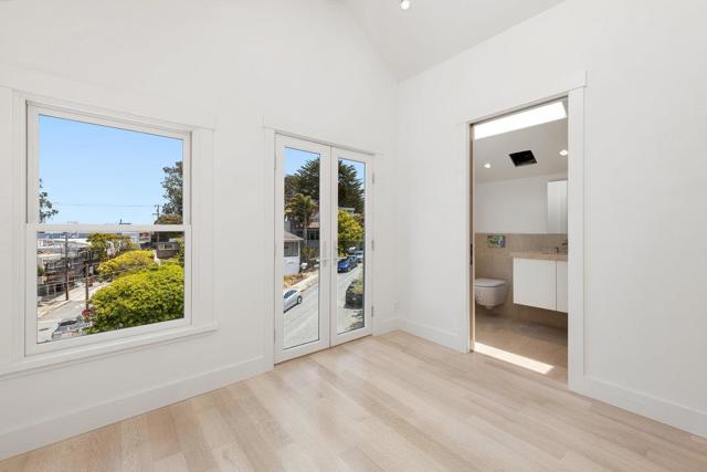 95 Nordhoff Street, San Francisco CA: https://media.crmls.org/mediaz/58b9359e-30fb-450e-b202-8aecfe446567.jpg