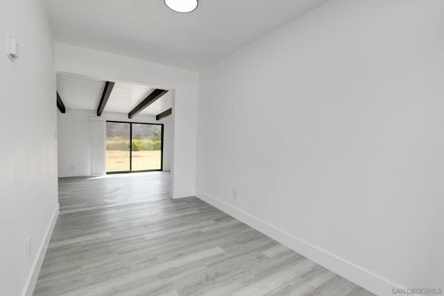 307 S Belmont Ave, National City CA: https://media.crmls.org/mediaz/58b9ed2b-a2c7-4574-bd38-77240db6d8b9.jpg