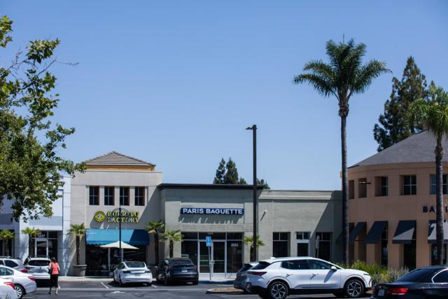 2094 Paseo Del Oro, San Jose CA: https://media.crmls.org/mediaz/58b9ef8e-be1f-4e23-9dd6-9a0487ad3da8.jpg