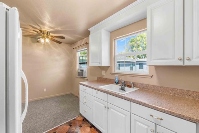 1116 17th Avenue, Redwood City CA: https://media.crmls.org/mediaz/58bb0ce5-4630-4957-9500-46a81151186c.jpg