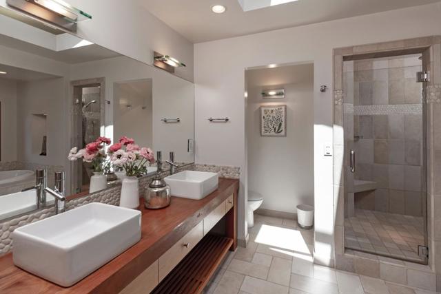 19740 GLEN BRAE Drive, Saratoga CA: https://media.crmls.org/mediaz/58bb9ef5-1b48-4692-8111-591319967552.jpg