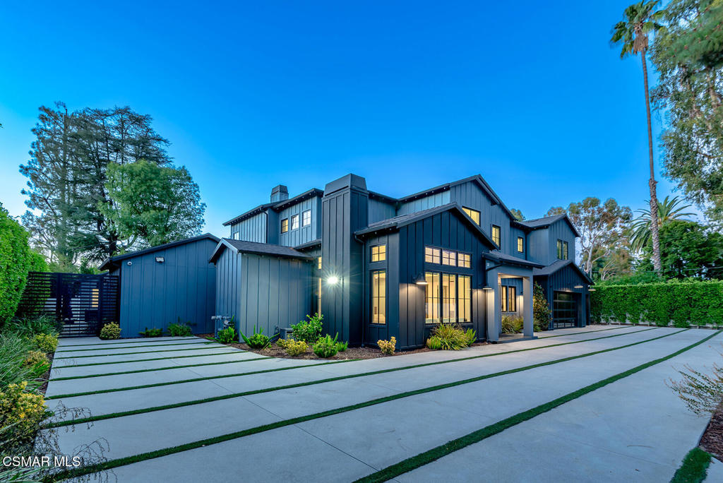 MLS #226003647 image #1
