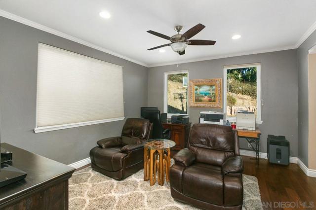 1566 Plantation Way, El Cajon CA: https://media.crmls.org/mediaz/58bd9117-252e-40fd-bfde-d9a56f795636.jpg