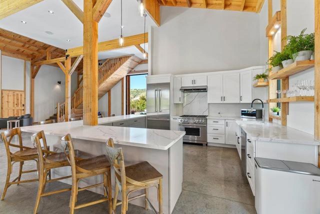 18290 Cochrane Road, Morgan Hill CA: https://media.crmls.org/mediaz/58bdf520-2f60-4def-a5f0-aac48554309e.jpg