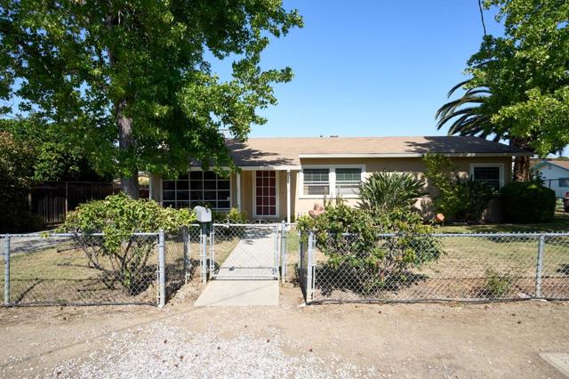 1310 Rosalia Avenue, San Jose CA: https://media.crmls.org/mediaz/58be08fc-12f4-4dcc-bcd7-c25bc77dd9a1.jpg
