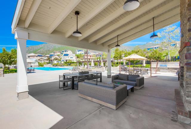 Detail Gallery Image 56 of 65 For 280 Shetland, Fallbrook,  CA 92028 - 4 Beds | 3/1 Baths