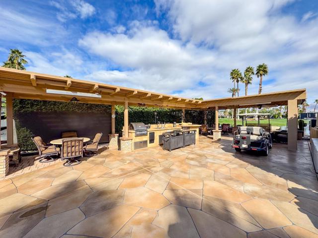 80394 Ave 48, Indio CA: https://media.crmls.org/mediaz/58becbe2-27e2-403d-b201-fd7b00b92081.jpg