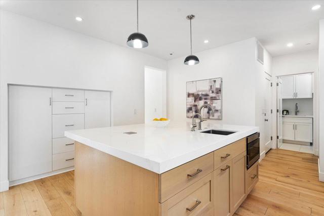 100 Bay Crest Road, Santa Cruz CA: https://media.crmls.org/mediaz/58bfa053-7db3-4119-8ac3-5cbd70980cd4.jpg