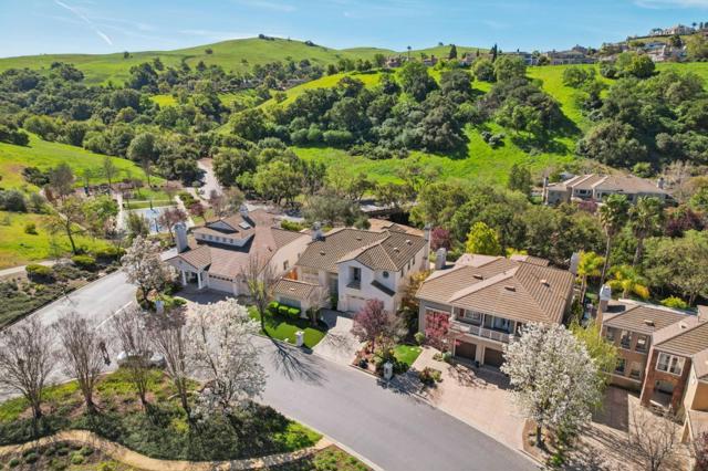 6035 Assisi Court, San Jose CA: https://media.crmls.org/mediaz/58bfd05f-8fb6-45cd-ae42-33cb5af89b3b.jpg