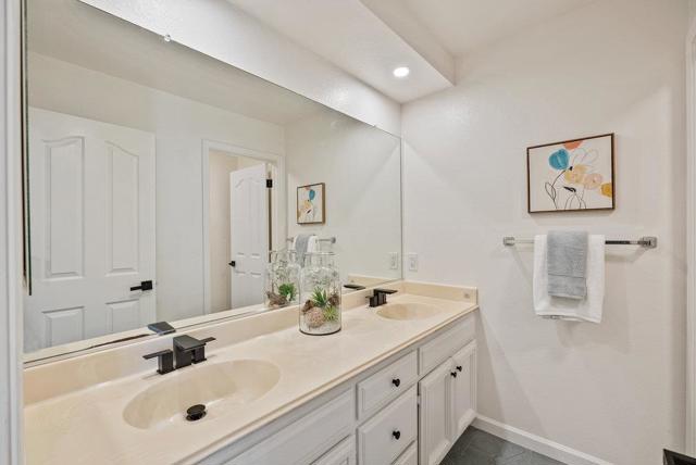 Image 45 of 105 For 3223 Adelanto Lane