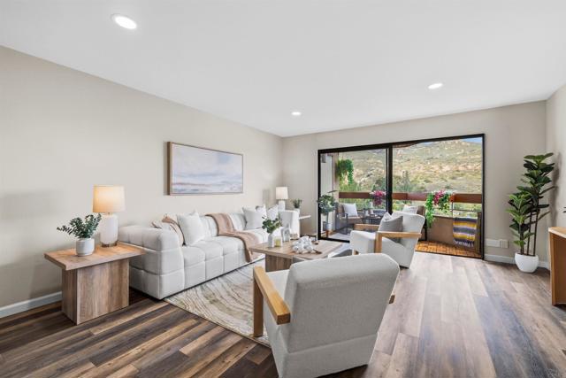 Detail Gallery Image 3 of 44 For 7255 Navajo Rd #C320,  San Diego,  CA 92119 - 2 Beds | 2 Baths