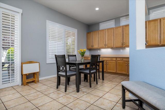2165 Birdie Drive, Banning CA: https://media.crmls.org/mediaz/58c19836-dae4-45d7-a3db-c613d2d787aa.jpg