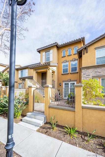 10423 Whitcomb Way, San Diego, California 92127, 2 Bedrooms Bedrooms, ,2 BathroomsBathrooms,Townhouse,For Sale,Whitcomb Way,240028573SD