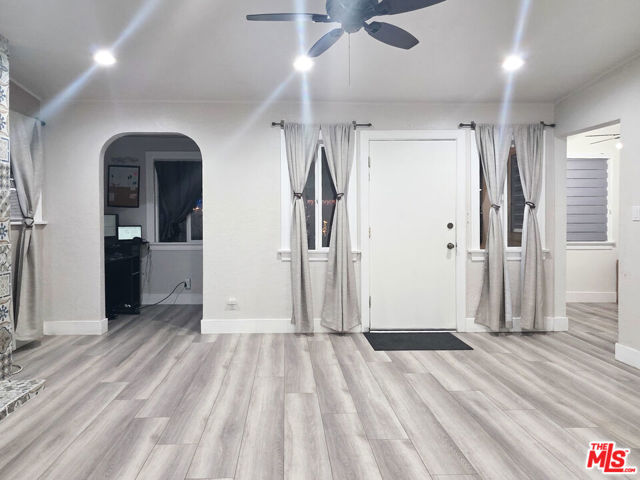 1111 N Spring Avenue, Compton CA: https://media.crmls.org/mediaz/58c27210-b4f5-4b36-9f49-e35d093fe7ae.jpg