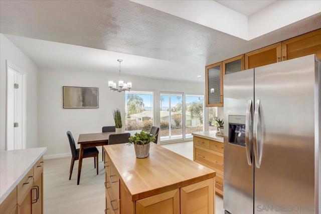 3808 Vista Campana S, Oceanside CA: https://media.crmls.org/mediaz/58c38689-75fe-4e6e-8037-25489277689c.jpg