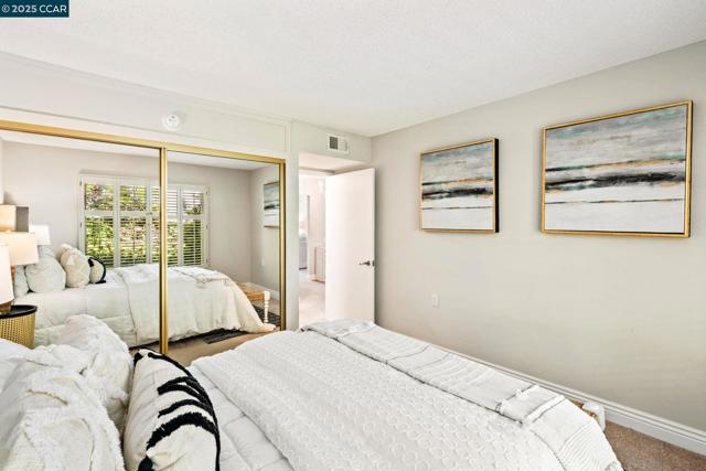 2817 Golden Rain Rd, Walnut Creek CA: https://media.crmls.org/mediaz/58c3bd40-301a-43c7-b661-bed41a4d0f0c.jpg