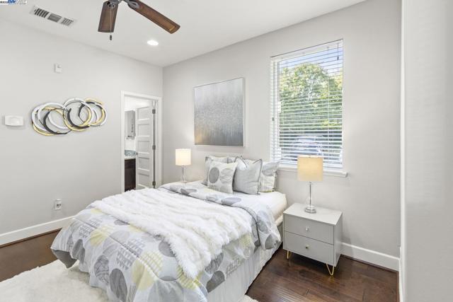 Image 4 of 42 For 6672 Adare Ln