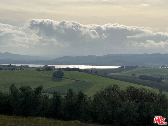 10 Via San Lorenzo, Umbria, ITALY,  CA: https://media.crmls.org/mediaz/58c53699-7df6-4a66-a85b-5832d8258328.jpg