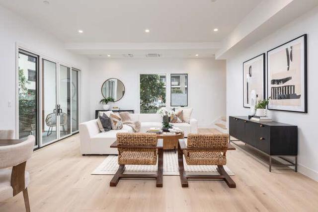 782 Elm Street, San Carlos CA: https://media.crmls.org/mediaz/58c5b0f5-2040-445d-947e-726147a8a03b.jpg