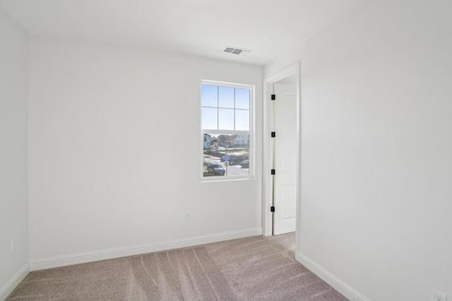 607 Santa Ynez Way, Marina CA: https://media.crmls.org/mediaz/58c66bd7-dcd6-412e-94af-2d7c5e838b77.jpg