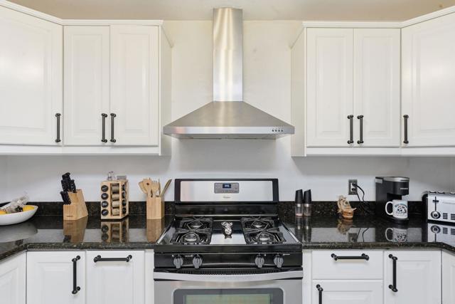 Detail Gallery Image 14 of 46 For 152 E Orlando St, Chula Vista,  CA 91911 - 3 Beds | 2 Baths