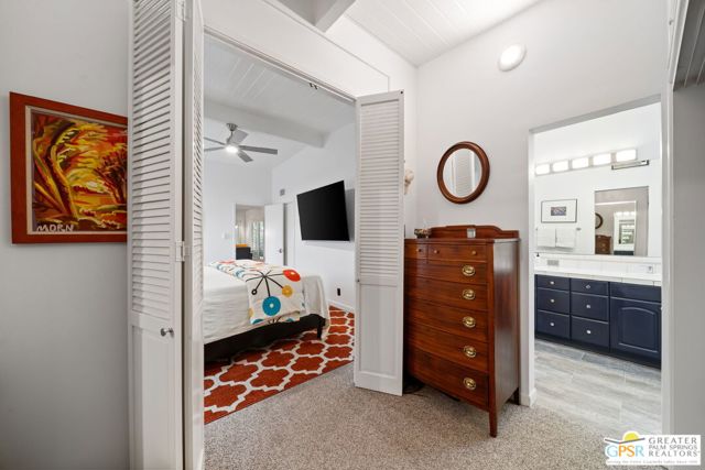 695 N Monterey Road, Palm Springs CA: https://media.crmls.org/mediaz/58c9be07-40b4-46ec-b8ac-79efe0231144.jpg