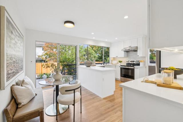 1133 Clydebank Court, Sunnyvale CA: https://media.crmls.org/mediaz/58cbc320-5072-4751-9341-6a1b72bf2bc3.jpg