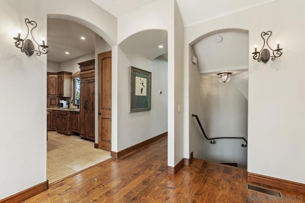 7964 Prospect - photo 16
