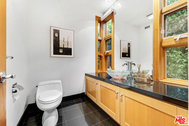 2323 S Beverly Glen Boulevard, Los Angeles CA: https://media.crmls.org/mediaz/58cc6af5-ac9c-491c-9702-9fe1953b2804.jpg