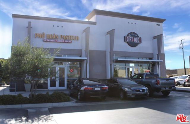 Image 8 of 9 For 1420 Redondo Beach Blvd