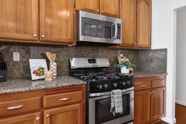 1112 Park West Drive, Pittsburg CA: https://media.crmls.org/mediaz/58ccf59f-1fcb-494f-bcf0-d3fde87e4811.jpg