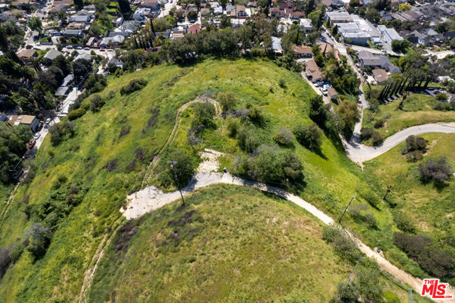 3566 N Paseo Drive, Los Angeles CA: https://media.crmls.org/mediaz/58cde7a9-41a2-4508-bcb5-f9460105e8d5.jpg