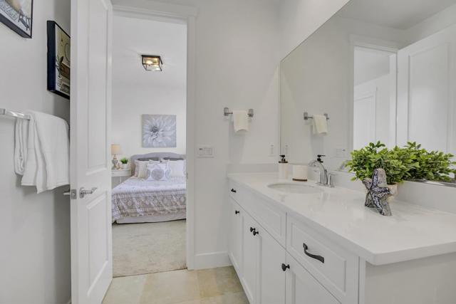 37356 Suncrest Street, Newark CA: https://media.crmls.org/mediaz/58cdf22e-035b-4799-8501-5118fb639268.jpg