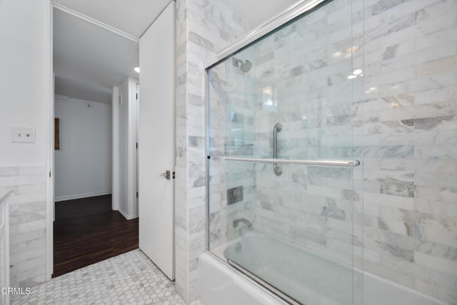 380 S Orange Grove Boulevard, Pasadena CA: https://media.crmls.org/mediaz/58cee899-610c-4cfd-b055-79135485f2de.jpg