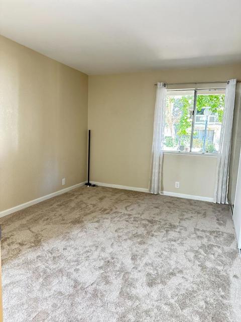 2175 Summerton Drive, San Jose CA: https://media.crmls.org/mediaz/58cef047-117f-4384-b735-410c1e124232.jpg