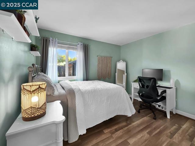14 Mt Eden Pl, Clayton CA: https://media.crmls.org/mediaz/58cf86e3-8c0f-4a98-92a5-ea217bcc00d8.jpg