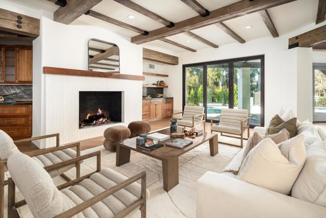 6449 Las Colinas, Rancho Santa Fe CA: https://media.crmls.org/mediaz/58d04592-05b8-47c6-b08a-28959dedfa3d.jpg